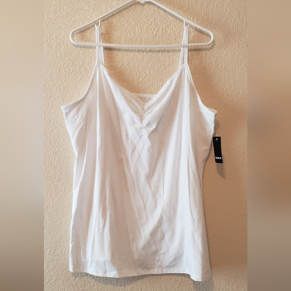 NWT Torrid White Cinch Front Foxy Tank, size 4x/26